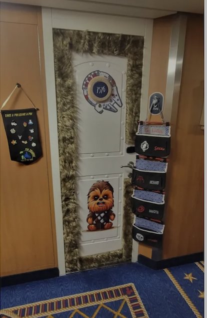 Star Wars stateroom door with Fish Extender